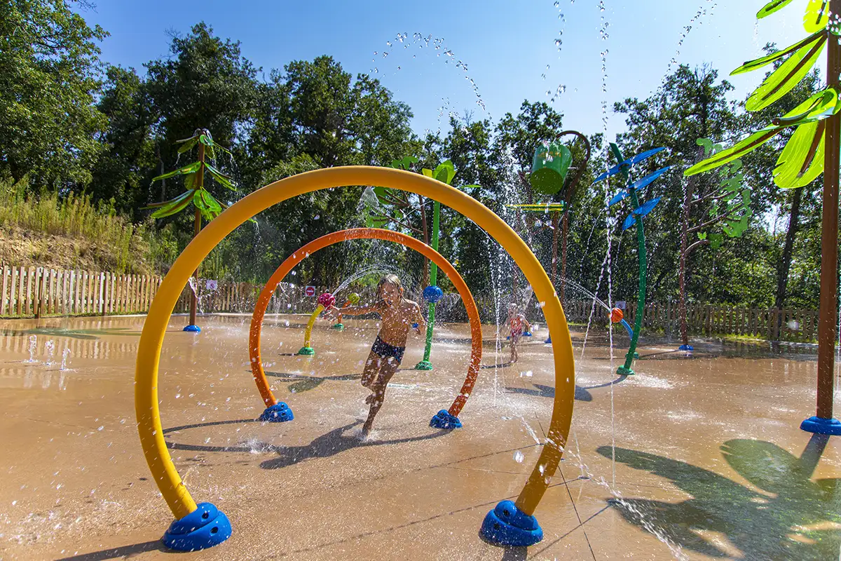 Splashpad Peaugres